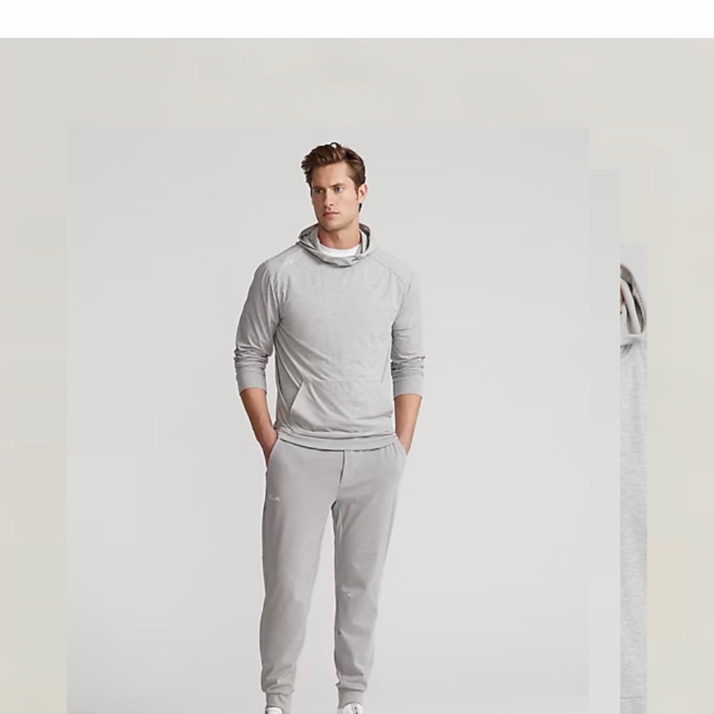 Ralph Lauren Men's Heather Gray Hoodie

PTP 23”
L 28” - Picture 6 of 9